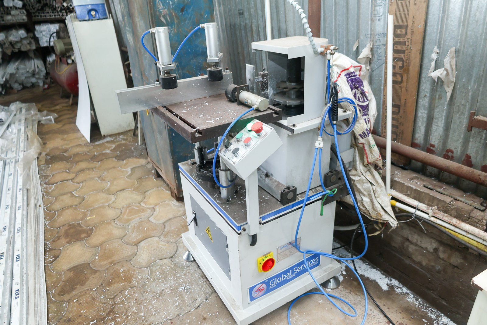 UPVC 14